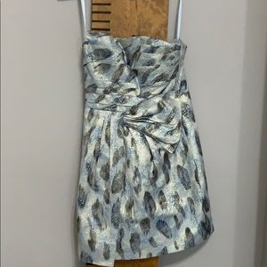 Blue pattern dress